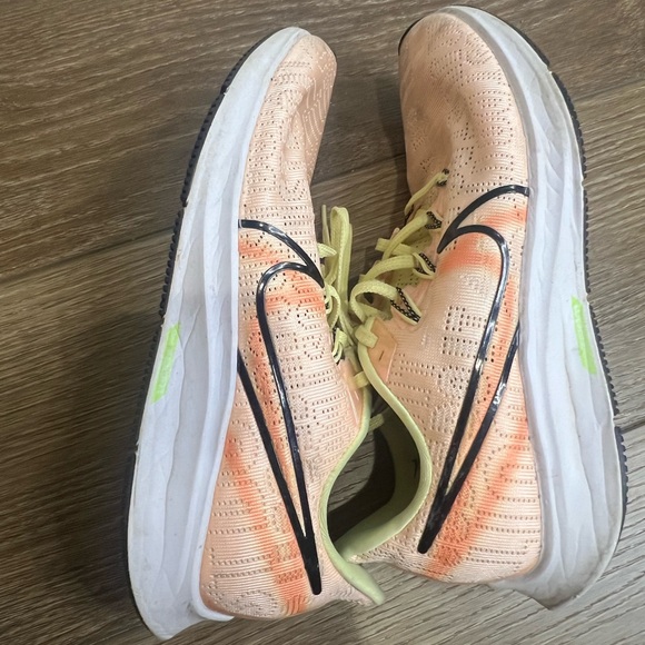 Nike Air Zoom Pegasus 36 PRM Rise Running Shoes - Picture 10 of 12